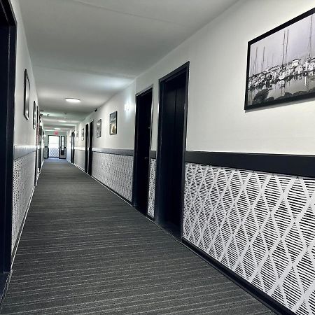 Budget Host East End Hotel In Riverhead Exterior foto